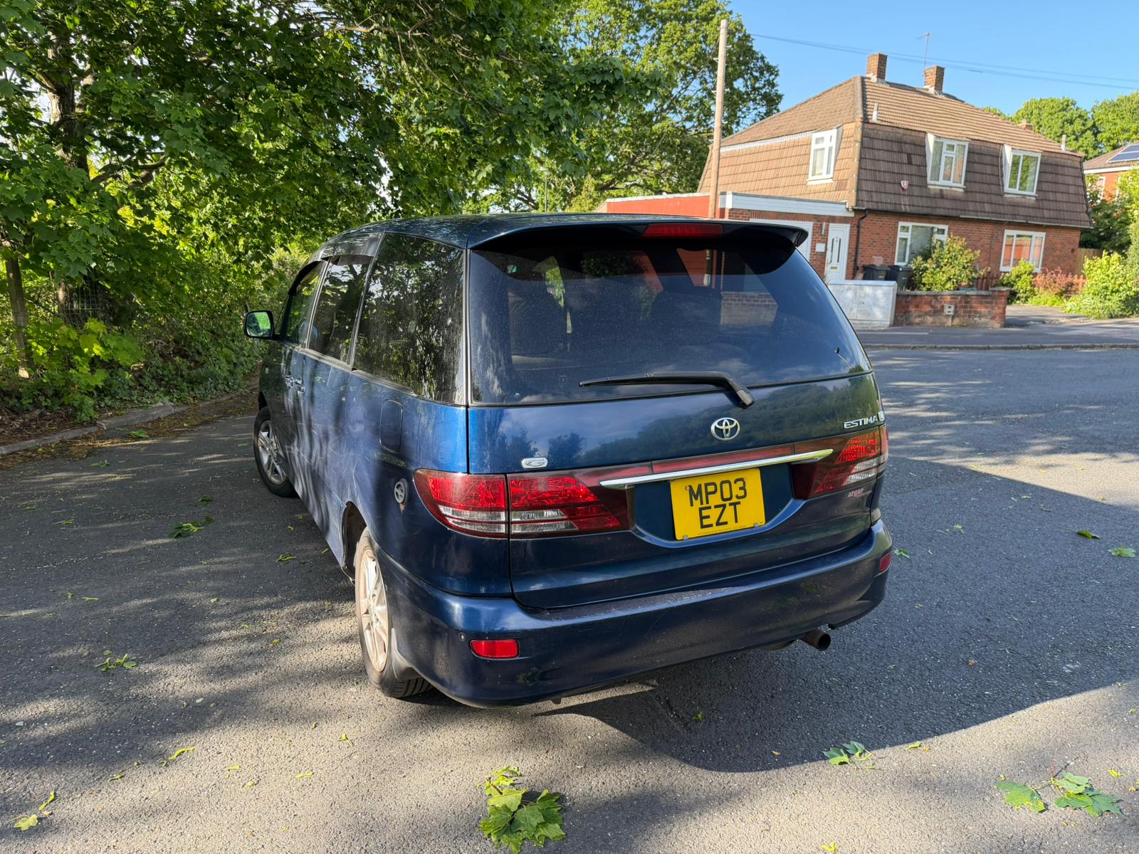 TOYOTA ESTIMA