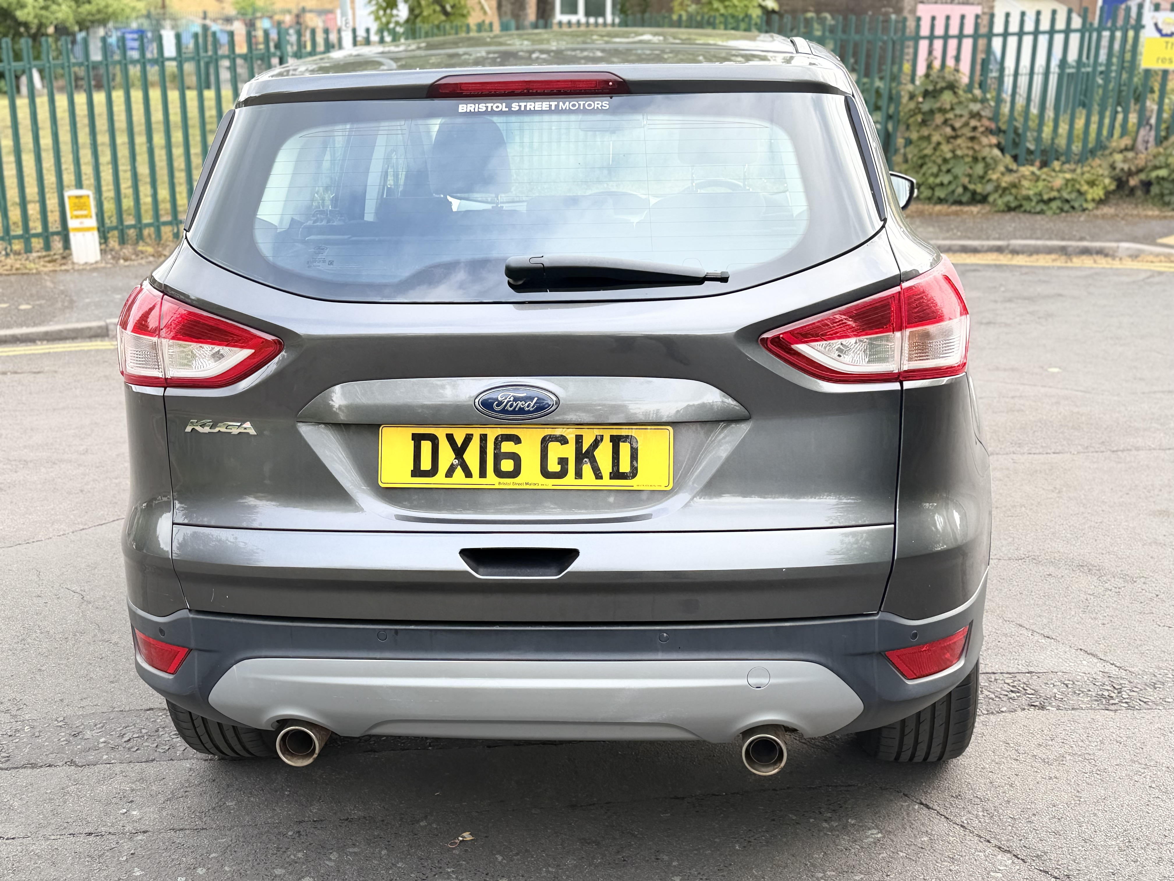 FORD KUGA