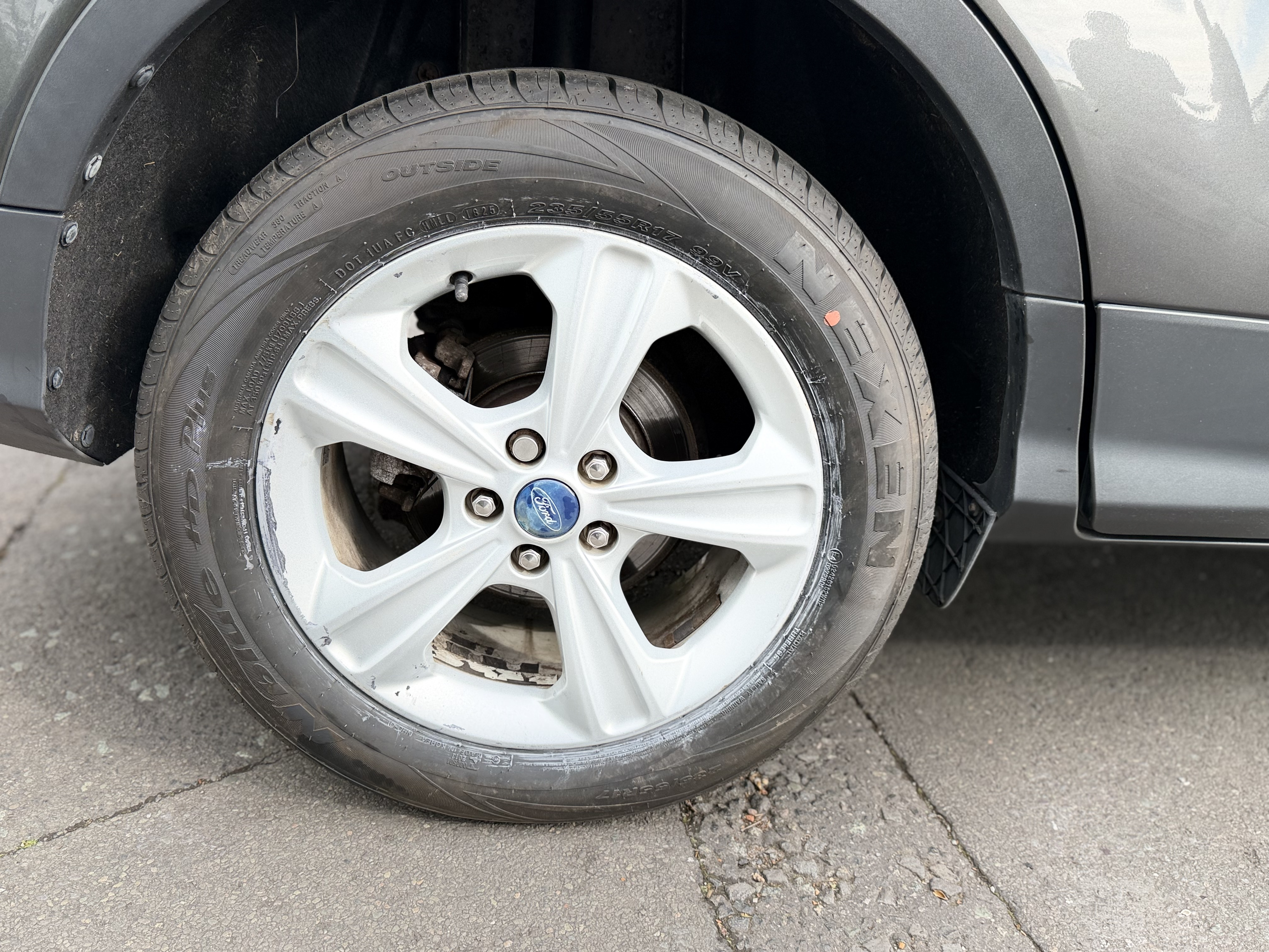 FORD KUGA